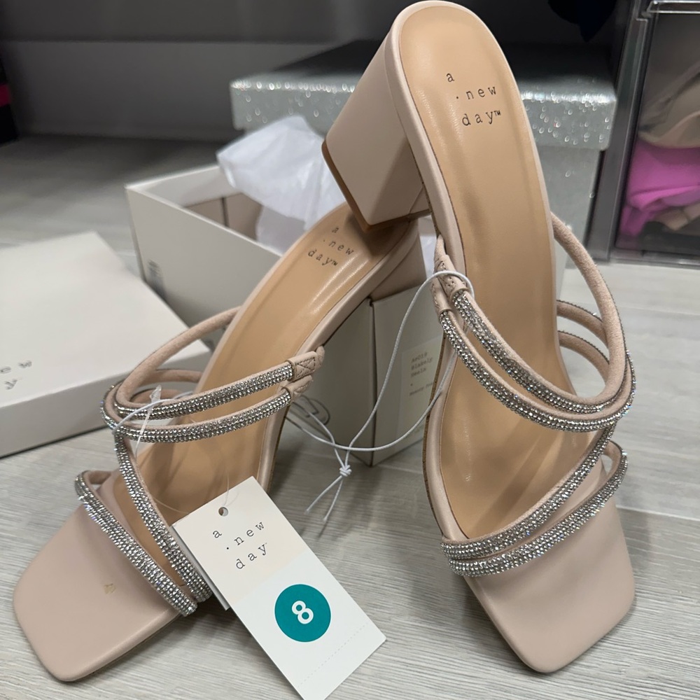NEW Sparkle Chunky Heels